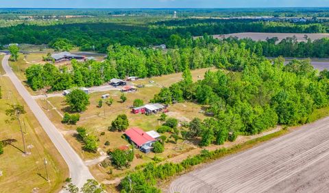 Tiny photo for 15356 SW Faircloth Road Road, Blountstown, FL 32424 (MLS # 399354)