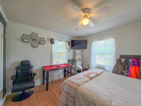 Tiny photo for 15356 SW Faircloth Road Road, Blountstown, FL 32424 (MLS # 399354)