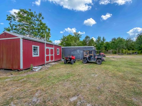 Tiny photo for 15356 SW Faircloth Road Road, Blountstown, FL 32424 (MLS # 399354)