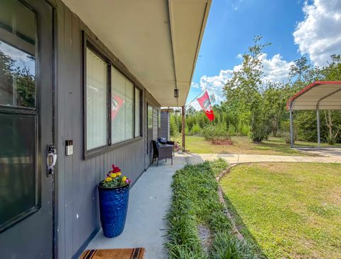 Tiny photo for 15356 SW Faircloth Road Road, Blountstown, FL 32424 (MLS # 399354)