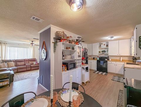 Tiny photo for 15356 SW Faircloth Road Road, Blountstown, FL 32424 (MLS # 399354)