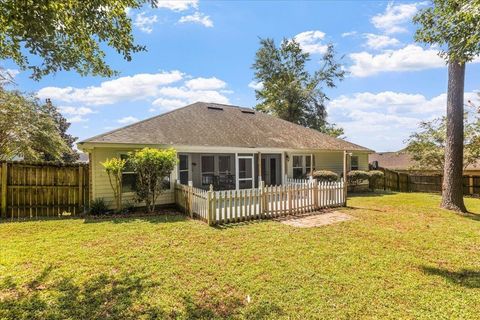 Photo of 3061 bidhurst CT, Tallahassee, FL 32317 (MLS # 400455)
