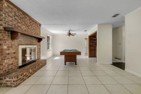 Tiny photo for 2613 Killarney Way, Tallahassee, FL 32309 (MLS # 394580)