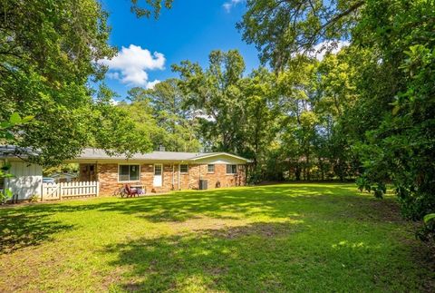 Tiny photo for 2210 Joyner Drive, Tallahassee, FL 32303 (MLS # 401300)