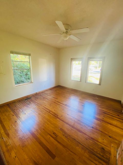 Tiny photo for 848 N Bronough Street, Tallahassee, FL 32303 (MLS # 398605)