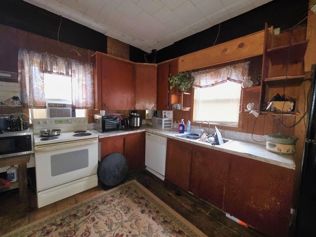 Photo of 7326 SE Farm Road, Lee, FL 32059 (MLS # 391069)