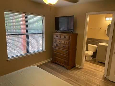 Tiny photo for 741 White Dr APT 22 Dr, Tallahassee, FL 32304 (MLS # 396388)