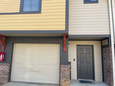 Tiny photo for 741 White Dr APT 22 Dr, Tallahassee, FL 32304 (MLS # 396388)