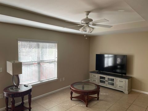 Tiny photo for 741 White Dr APT 22 Dr, Tallahassee, FL 32304 (MLS # 396388)