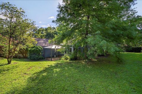 Tiny photo for 2813 Chumleigh Circle, Tallahassee, FL 32309 (MLS # 389684)
