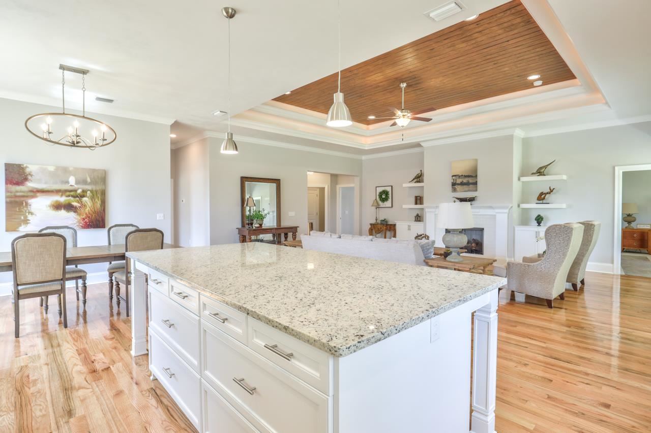 3934 Ardmore Lane