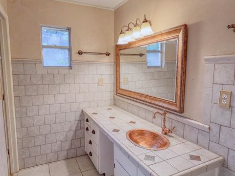 Tiny photo for 1127 Victory Garden Drive, Tallahassee, FL 32301 (MLS # 390716)