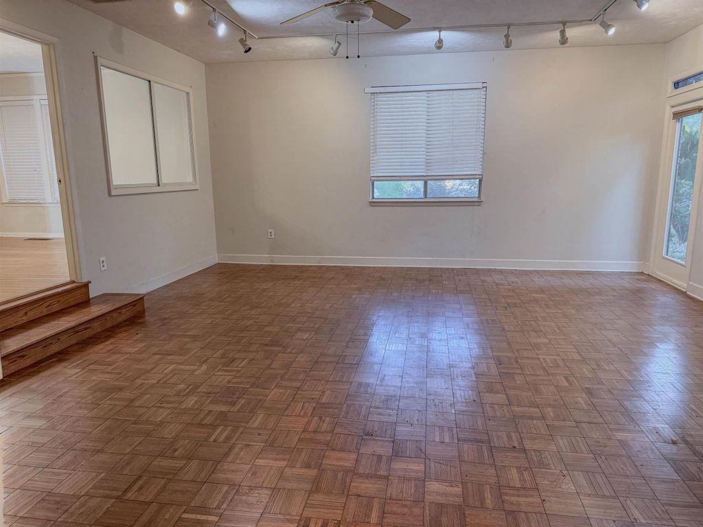 Photo of 1127 Victory Garden Drive, Tallahassee, FL 32301 (MLS # 390716)