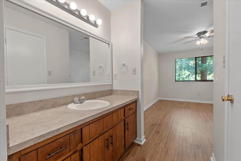 Tiny photo for 3208 Ginger B Drive #B, Tallahassee, FL 32308 (MLS # 397706)