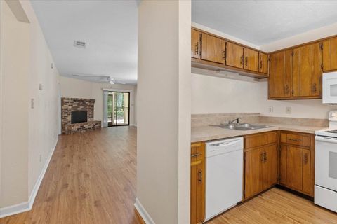Tiny photo for 3208 Ginger B Drive #B, Tallahassee, FL 32308 (MLS # 397706)