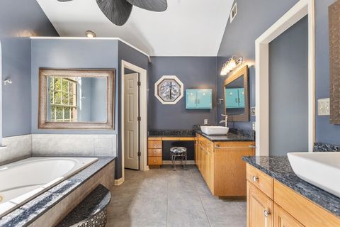 Tiny photo for 3194 Shamrock E Street, Tallahassee, FL 32309 (MLS # 396282)