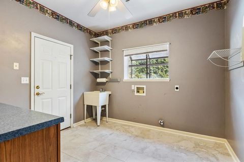 Tiny photo for 3194 Shamrock E Street, Tallahassee, FL 32309 (MLS # 396282)