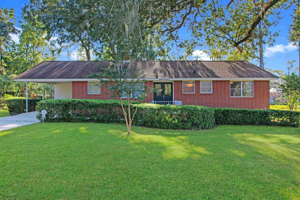 Photo of 2017 Sumter Avenue, Tallahassee, FL 32301 (MLS # 392145)
