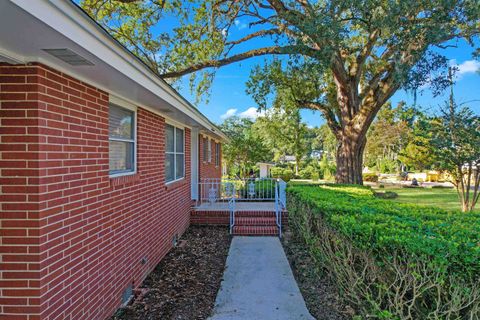 Tiny photo for 2017 Sumter Avenue, Tallahassee, FL 32301 (MLS # 392145)