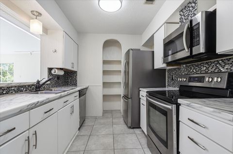 Tiny photo for 8821 N Pembroke Court, Tallahassee, FL 32311 (MLS # 394966)