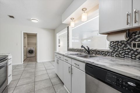 Tiny photo for 8821 N Pembroke Court, Tallahassee, FL 32311 (MLS # 394966)