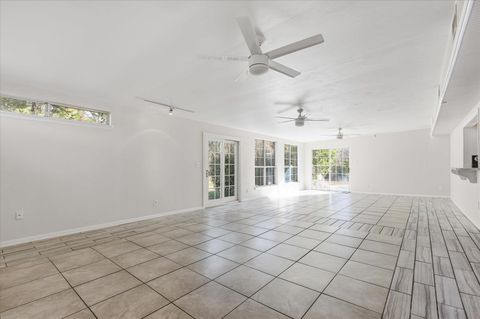 Tiny photo for 8821 N Pembroke Court, Tallahassee, FL 32311 (MLS # 394966)