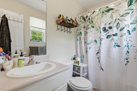 Tiny photo for 2501 MCELROY Street, Tallahassee, FL 32310 (MLS # 400616)