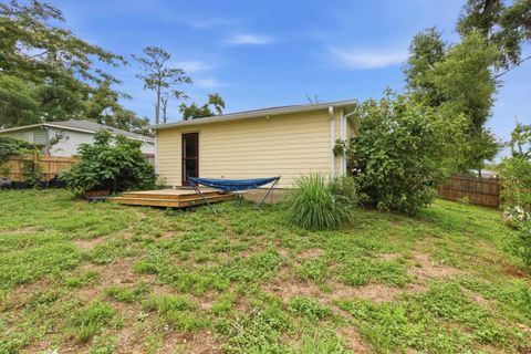 Tiny photo for 2501 MCELROY Street, Tallahassee, FL 32310 (MLS # 400616)