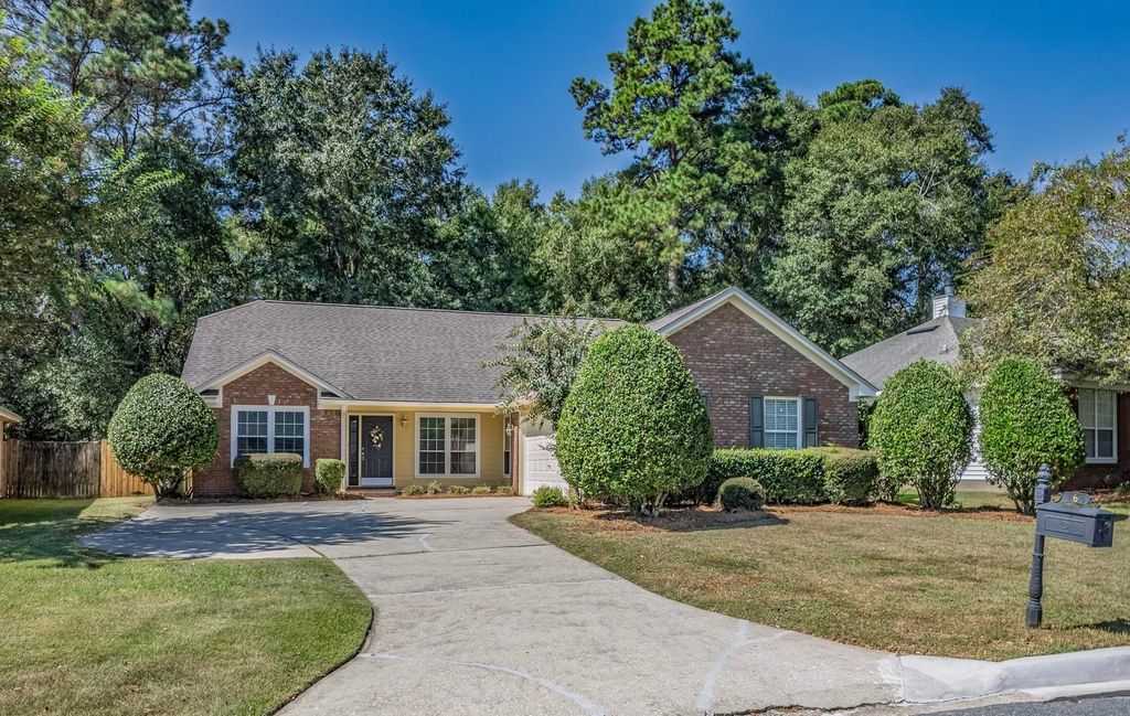 Photo of 163 Sugar Plum Drive, Tallahassee, FL 32312 (MLS # 390252)