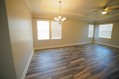 Tiny photo for 5434 Hampton Hill Circle, Tallahassee, FL 32311 (MLS # 392297)