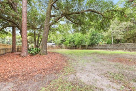 Tiny photo for 5701 Jodphur Court, Tallahassee, FL 32303 (MLS # 392807)