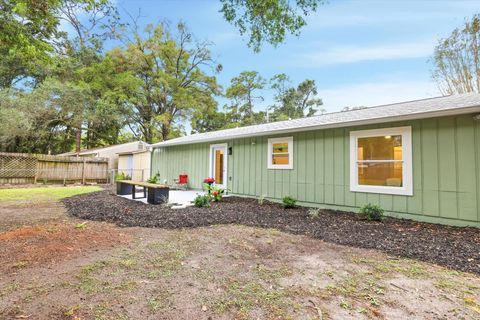 Tiny photo for 5701 Jodphur Court, Tallahassee, FL 32303 (MLS # 392807)