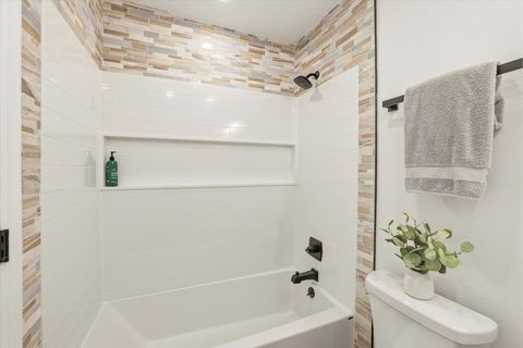 Tiny photo for 5701 Jodphur Court, Tallahassee, FL 32303 (MLS # 392807)