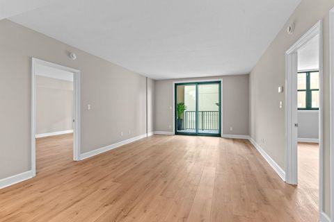 Tiny photo for 300 S Duval Street #608, Tallahassee, FL 32301 (MLS # 394480)