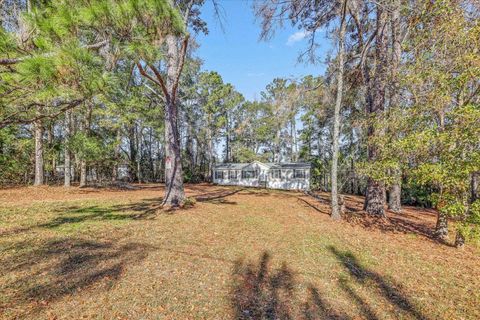 Tiny photo for 13040 DRIFTWOOD Circle, Tallahassee, FL 32317 (MLS # 395208)