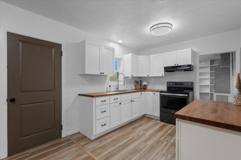 Tiny photo for 95 Houck Road, Perry, FL 32348 (MLS # 396879)