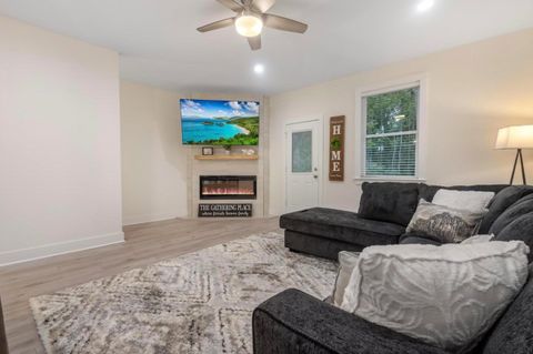 Tiny photo for 1577 Metropolitan Boulevard #4, Tallahassee, FL 32308 (MLS # 400082)