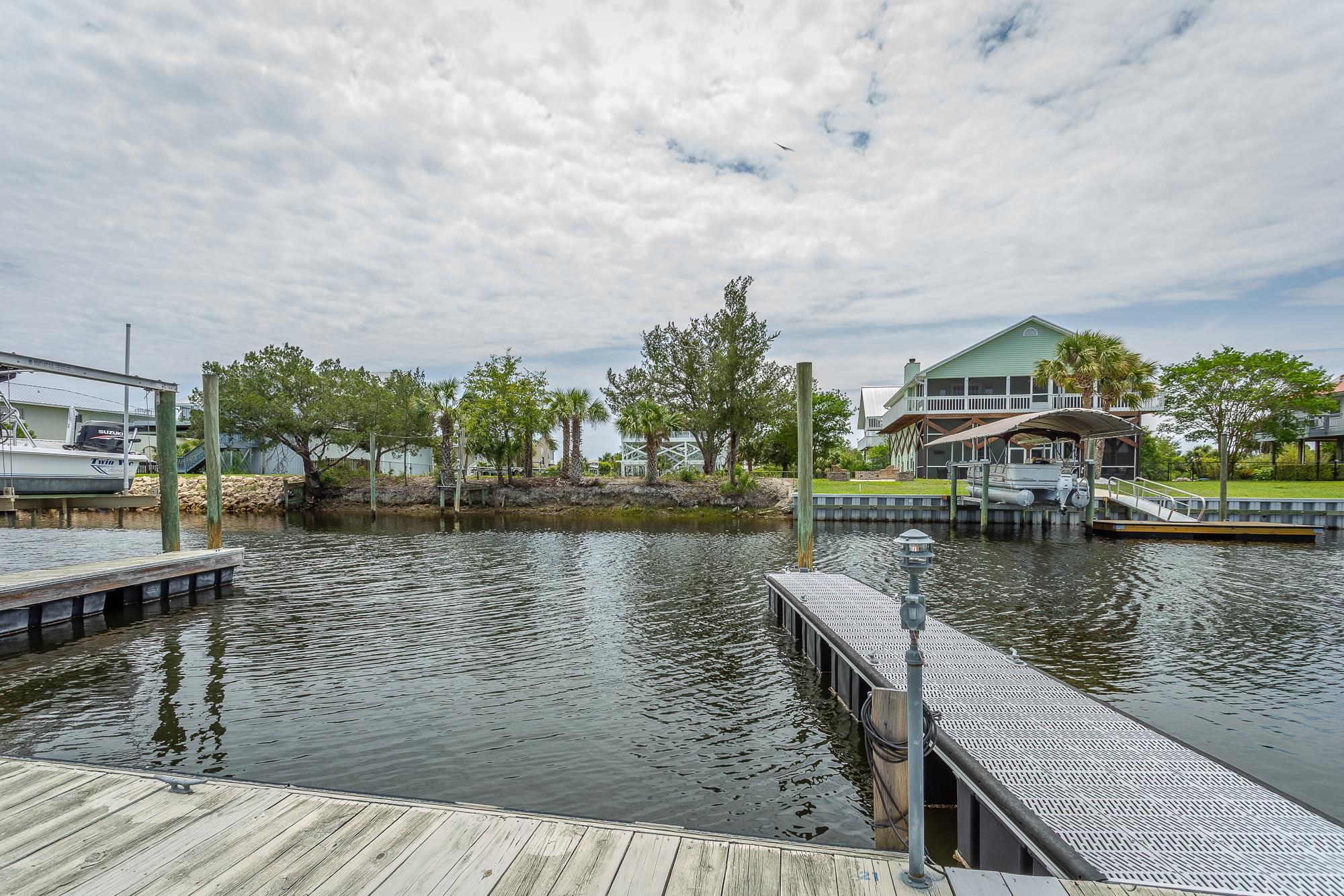 49 Harbour Point Drive