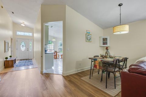 Tiny photo for 1583 Applewood Way, Tallahassee, FL 32312 (MLS # 402564)