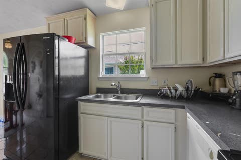 Tiny photo for 1583 Applewood Way, Tallahassee, FL 32312 (MLS # 402564)