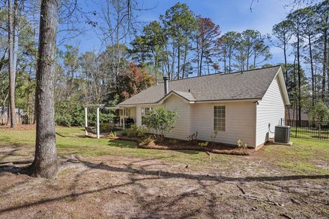 Tiny photo for 2391 Tuscavilla Road, Tallahassee, FL 32312 (MLS # 396967)