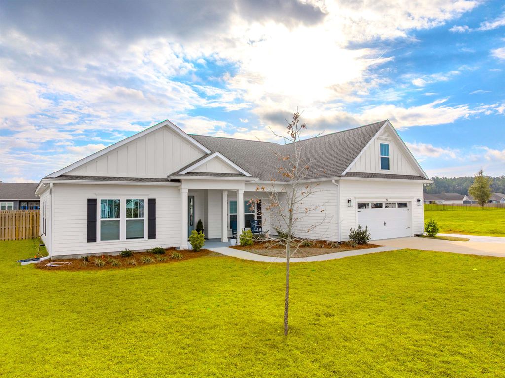 Photo of 51 Shelby Drive, Crawfordville, FL 32327 (MLS # 398833)