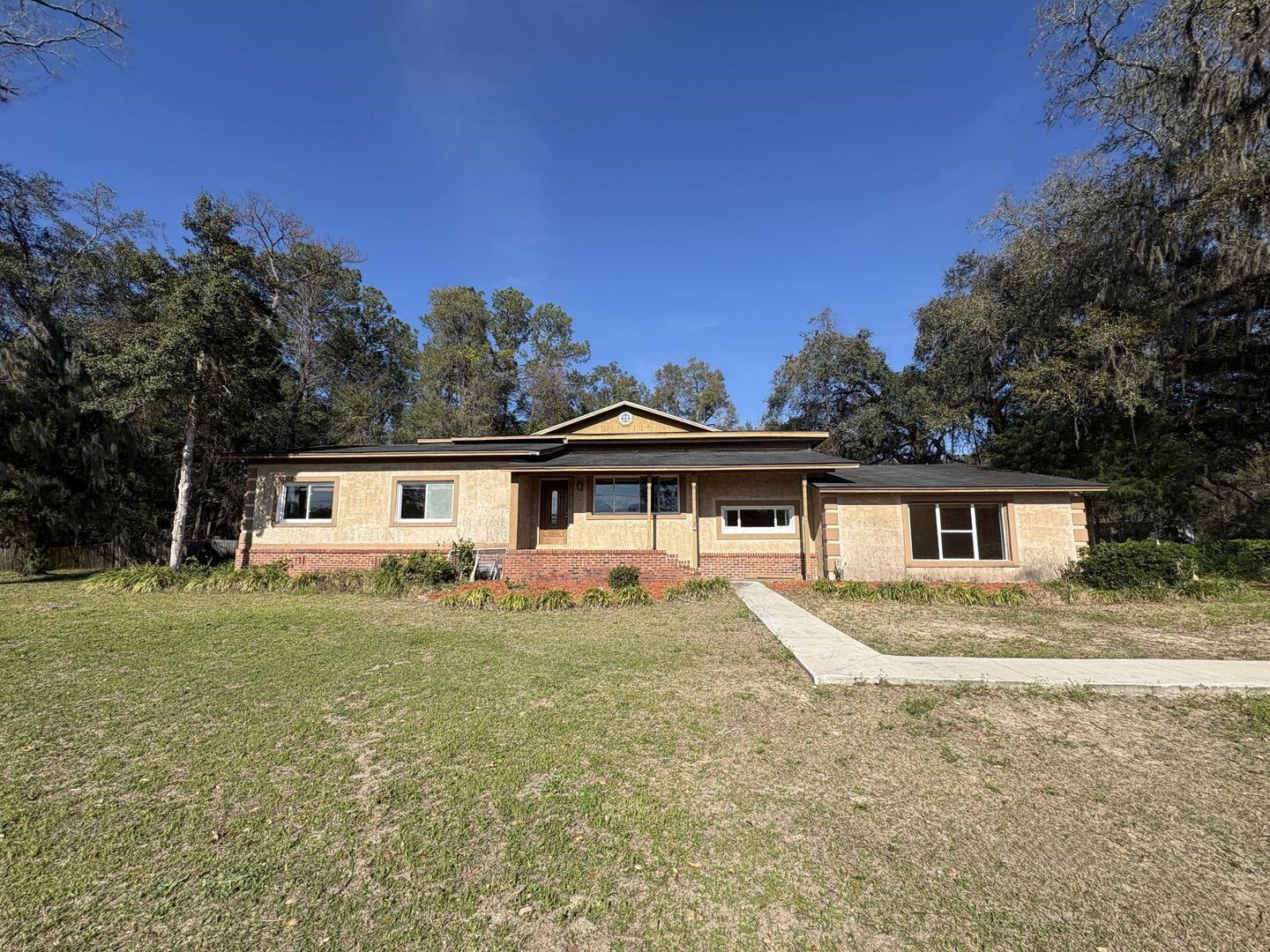 Photo 1 of 21 — 5929 N MONROE Street, Tallahassee, FL 32303
