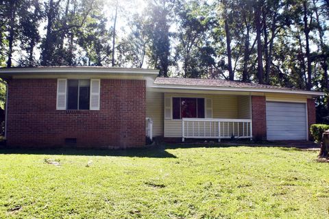 A home in TALLAHASSEE