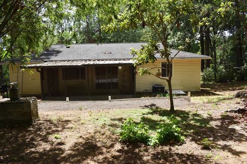 A home in TALLAHASSEE