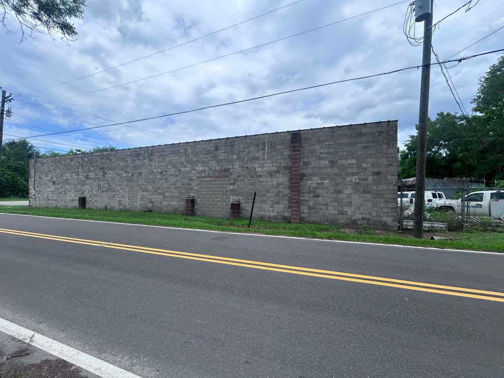 Photo of 1980 Gloster Avenue, Sneads, FL 32460 (MLS # 401264)