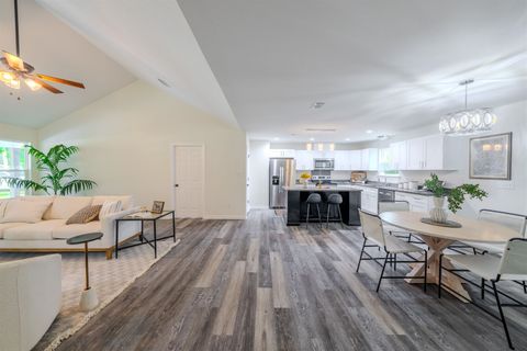 Tiny photo for 2539 Tiny Leaf Road, Tallahassee, FL 32305 (MLS # 390793)