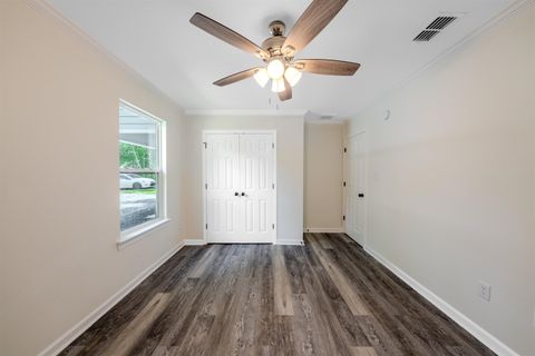 Tiny photo for 2539 Tiny Leaf Road, Tallahassee, FL 32305 (MLS # 390793)