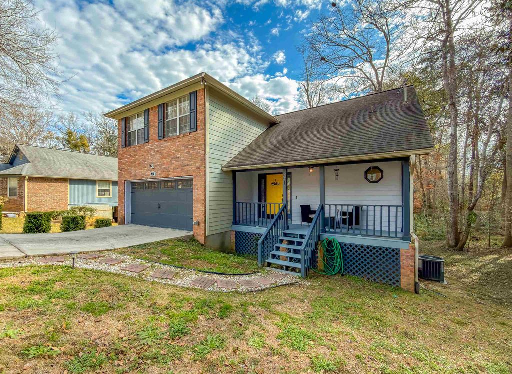 Photo of 481 Stone House Road, Tallahassee, FL 32301 (MLS # 395990)