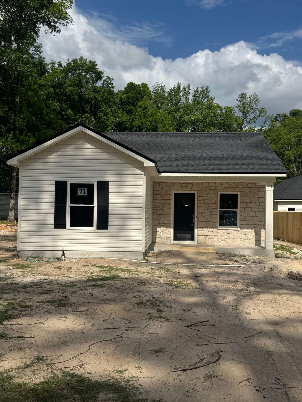 Photo of 71 W F Magers Road, Crawfordville, FL 32327 (MLS # 398399)